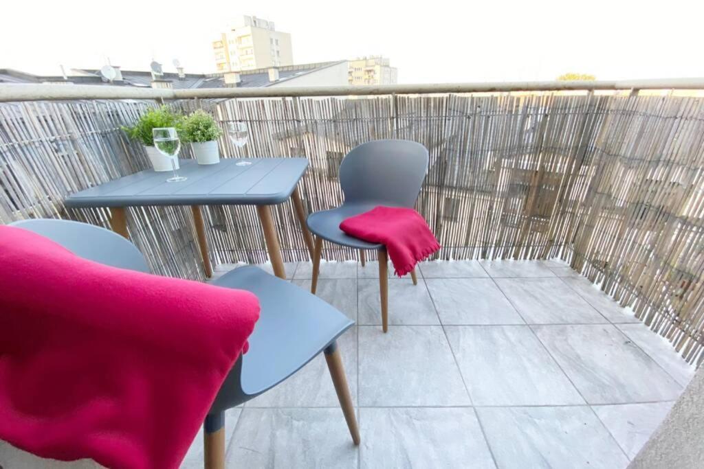 Style Apartment Next To Kazimierz And Old Town + Netflix Kraków Eksteriør billede